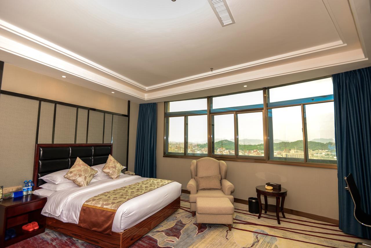 Days Hotel & Suites Shishi Цюаньчжоу Экстерьер фото