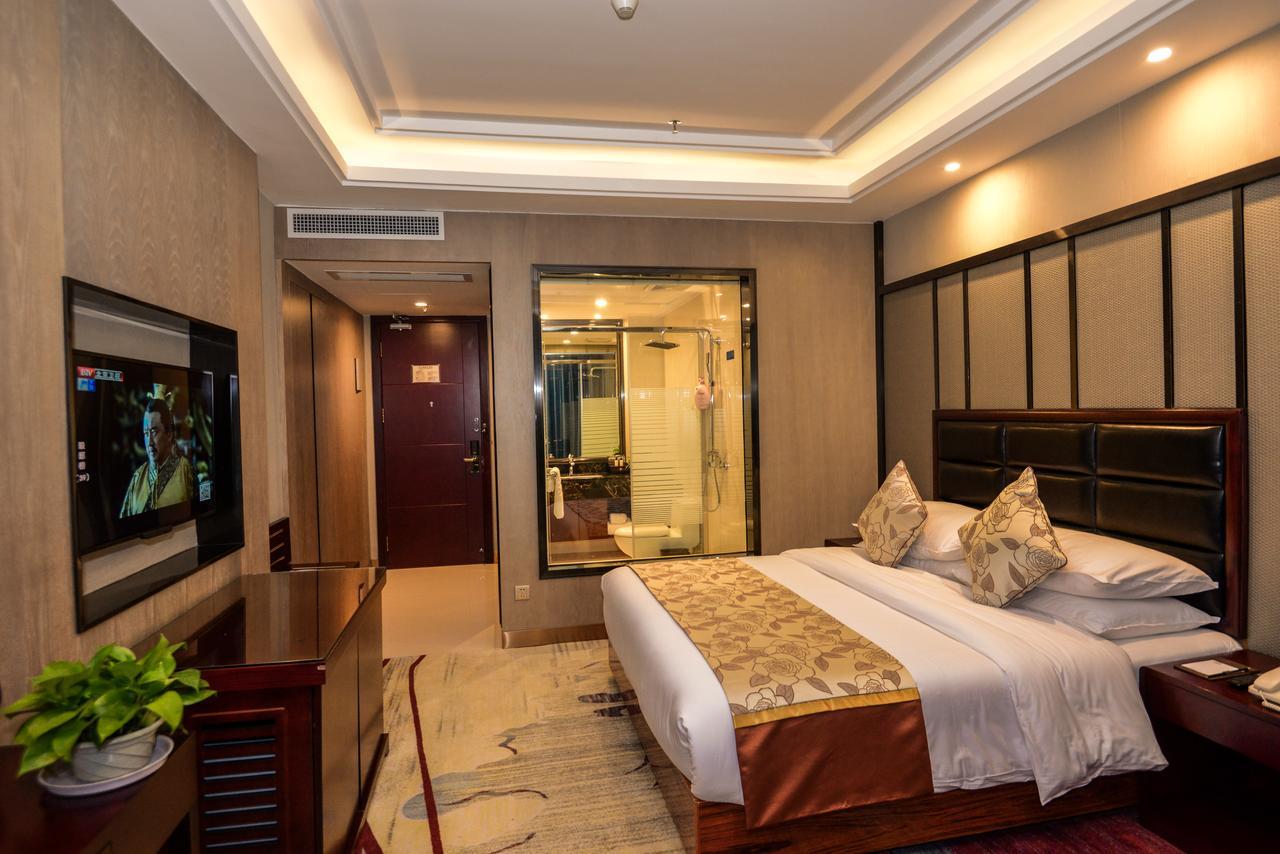 Days Hotel & Suites Shishi Цюаньчжоу Экстерьер фото